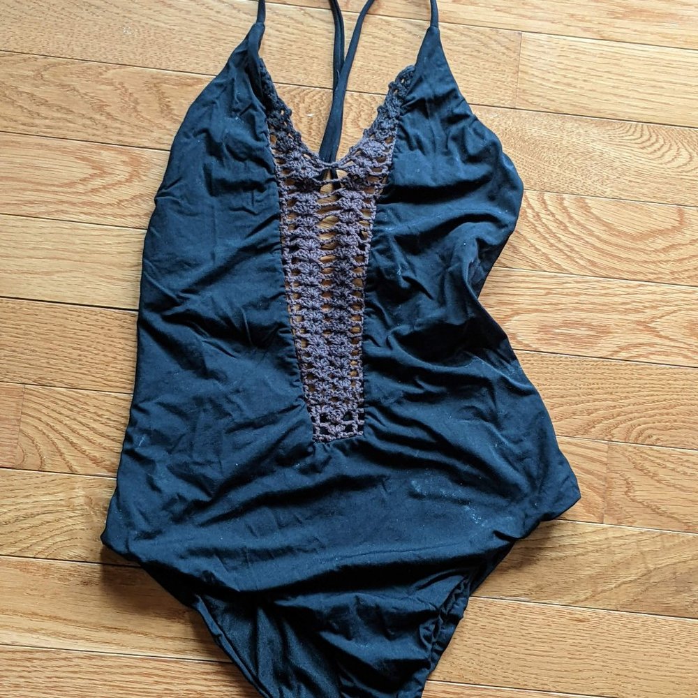 Billabong Women's Small Black and Black Crochet One Piece Swimsuit